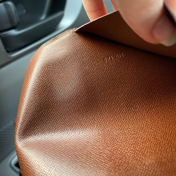 BIG Louis Vuitton Desk Agenda Cover - Picture 16 of 16